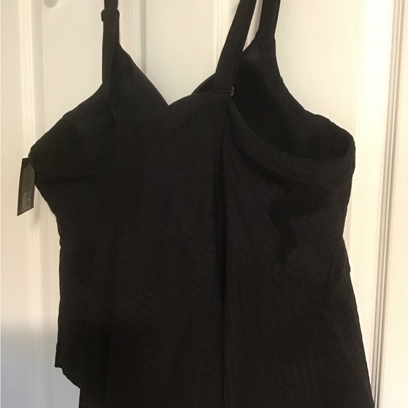 NWT size 44DD black Tankini top - Picture 2 of 4